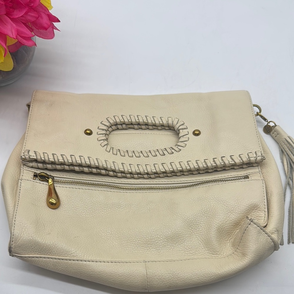 HOBO Elegant Cream Leather Clutch Handbag MCB7652S